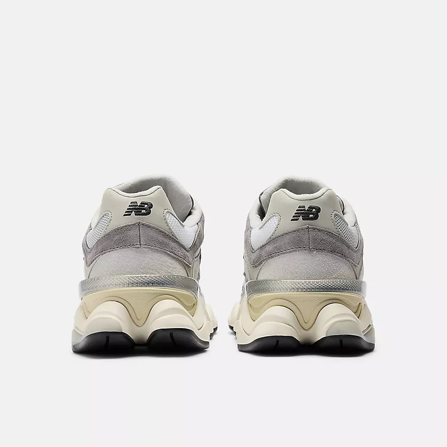 Scarpe New Balance 9060